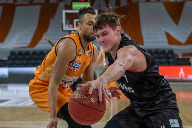 份结构灵活 份结构灵活